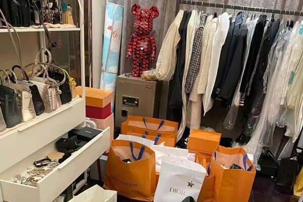 天祝县回收一线品牌衣服